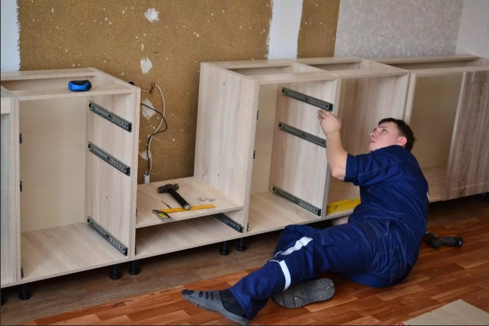 Сборка мебели ИКЕА в Ахтубинске в октябре